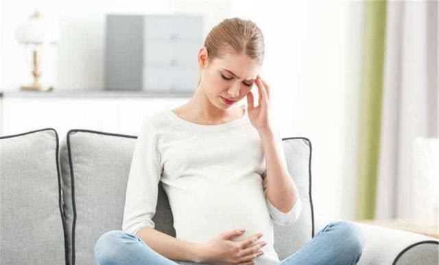 周孕期肚子紧张硬是什么因？掌握解